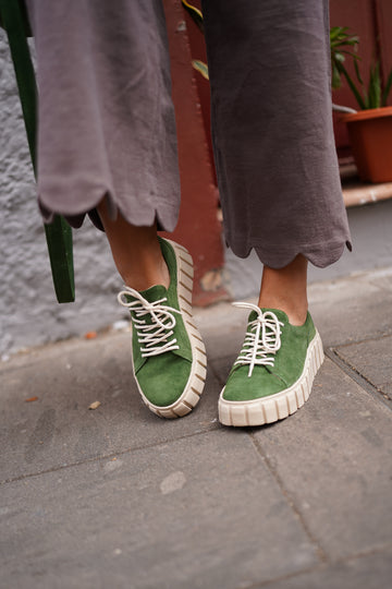 Zamszowe TRAMPKI GREEN