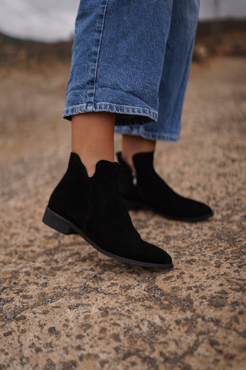 Zamszowe botki NEGRO